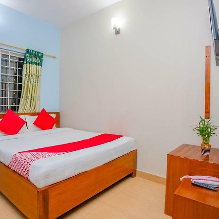 Oyo 575 Api Suites Ποκάρα Εξωτερικό φωτογραφία